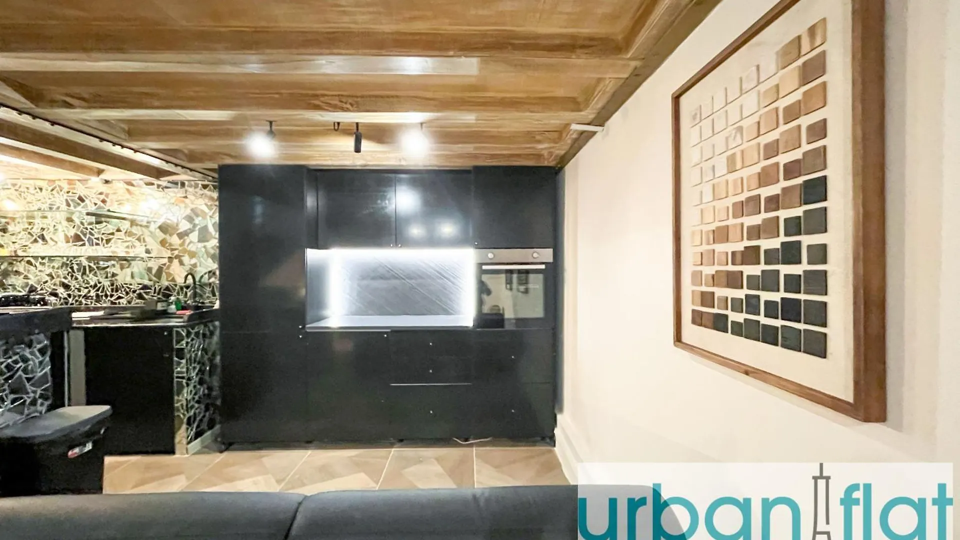 Urban Flat 09 - Stylish Triplex Champs-Elysees Paris Apartment